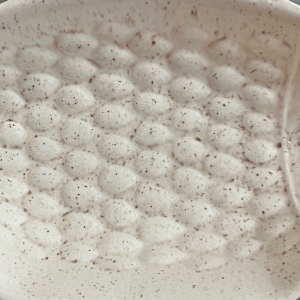 Vintage MCM California Pottery Fish Snack Dishes - Picture 6 of 10